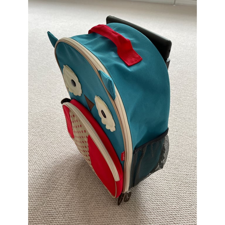 Skip hop zoo owl luggage bag wheelie 