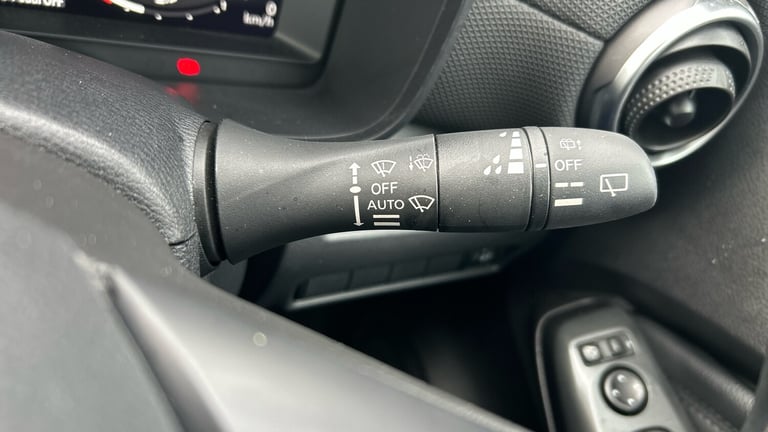 2024 Nissan Juke 1.6 Hybrid N-Connecta 5dr Auto Hybrid Hatchback Hatchback Hybrid Automatic