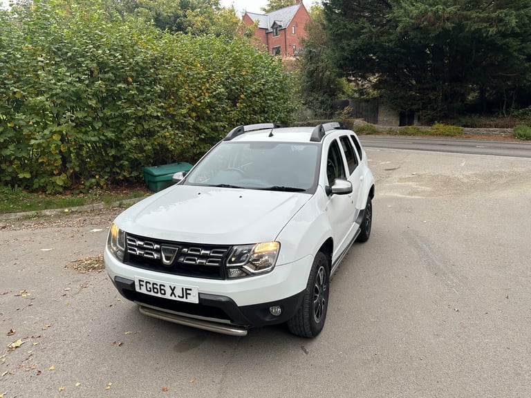 2016 Dacia Duster 1.5 dCi 110 Prestige 5dr HATCHBACK Diesel Manual