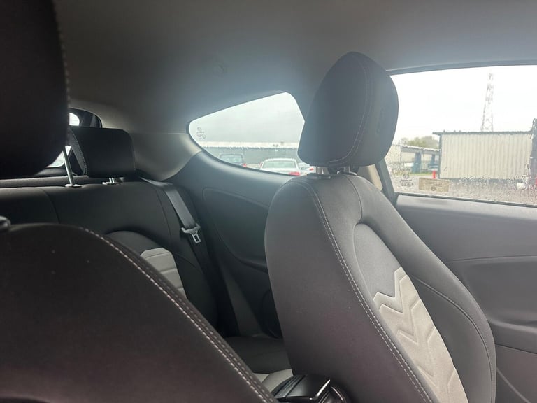 ALFA ROMEO MITO 1.4 TB MultiAir Distinctive 2013