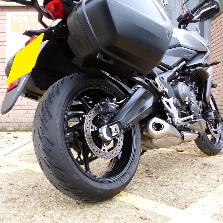 2023 TRIUMPH TIGER 660 SPORT: IMMACULATE LOW MILEAGE MACHINE LOADED WITH EXTRAS.
