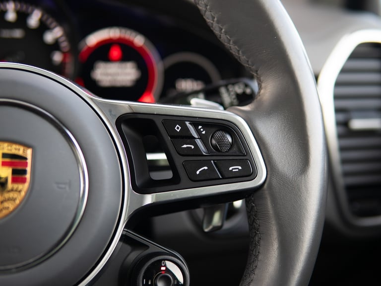  Porsche Cayenne S 5dr Tiptronic S Petrol
