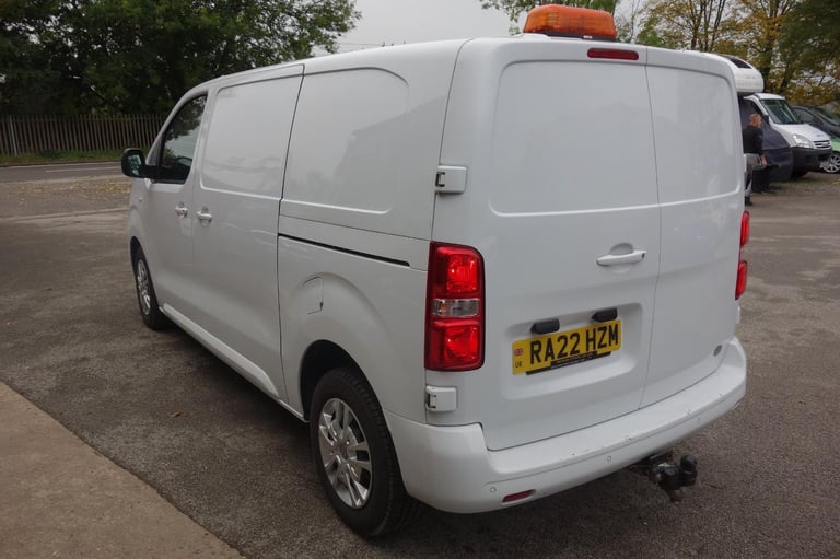 Vauxhall Vivaro 2700 1.5d 100PS Sportive H1 Van DIESEL MANUAL 2022/22