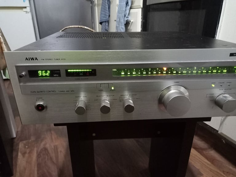 aiwa fm stereo tuner 9700 ready for use 