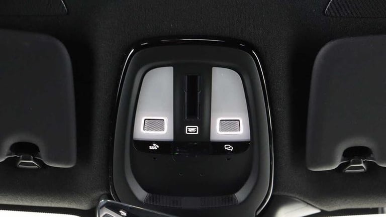 2025 Volvo XC40 Black Edition Ultra B3 Mild hybrid Petrol Automatic SUV Hybrid Automatic