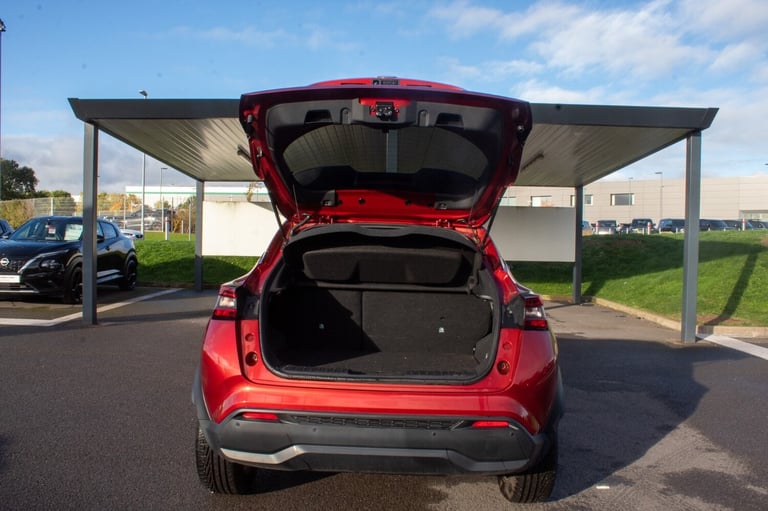 2020 Nissan Juke 1.0 DiG-T N-Connecta 5dr Hatchback Petrol Manual
