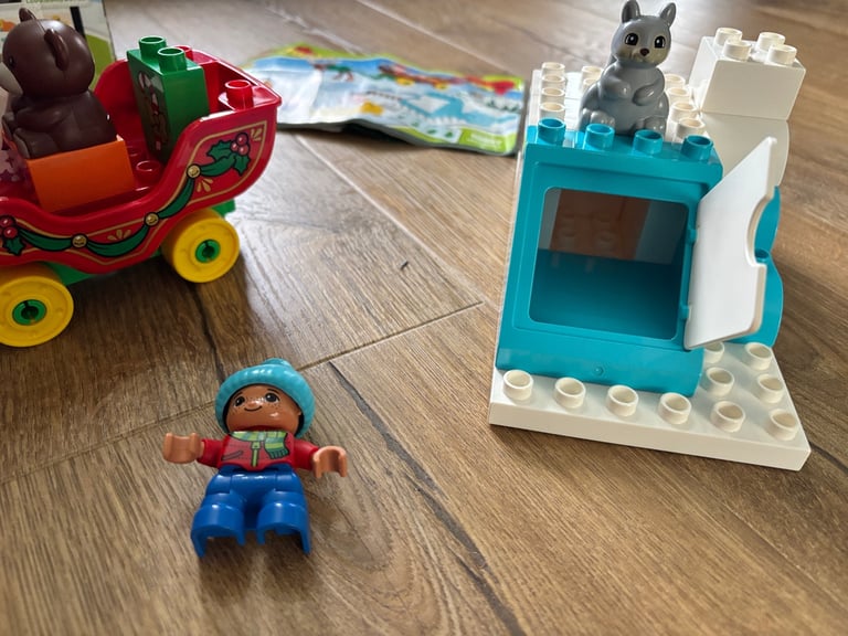 Lego Duplo Set 10837 Santa Xmas Winter Holiday. 