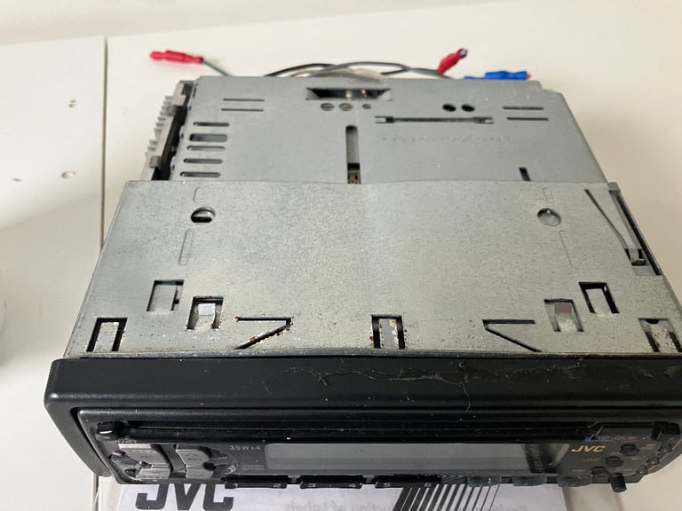 Car radio / CD Player - JVC KD-S636