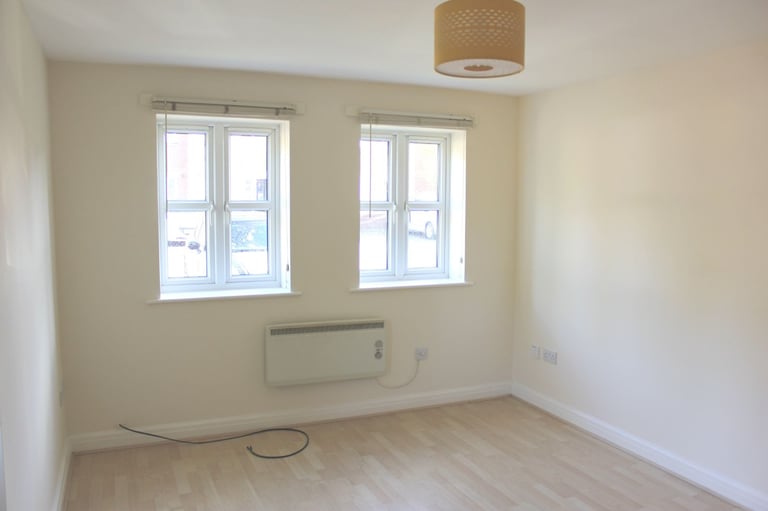 ATTENTION: Two Bedroom Apartment in Wolverhampton (Wednesfield) - Available Now!!!