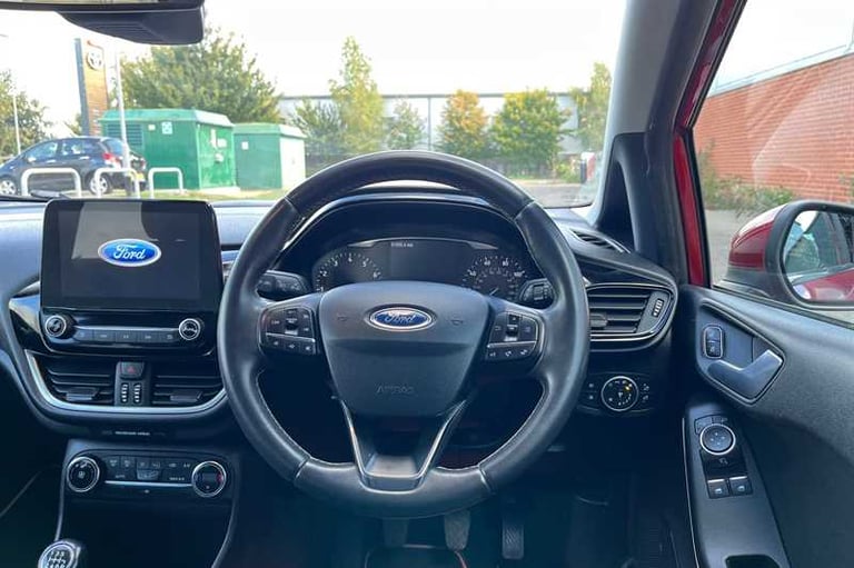 2017 Ford Fiesta 1.0T EcoBoost Titanium Hatchback 5dr Petrol Manual Euro 6 (s/s) (100 ps) Hatchba...