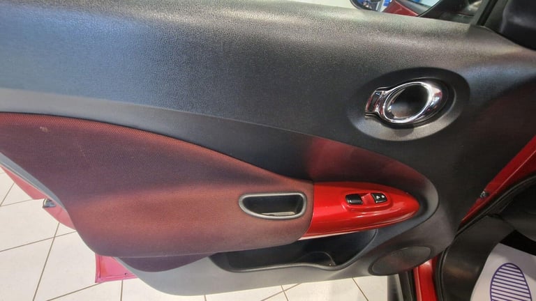 2013 Nissan Juke 1.6 Acenta Premium Euro 5 (s/s) 5dr HATCHBACK Petrol Manual