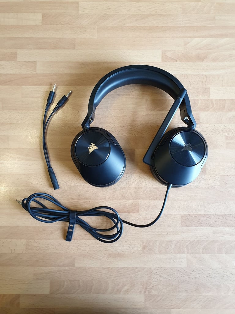 Cosair HS55 Gaming Headset