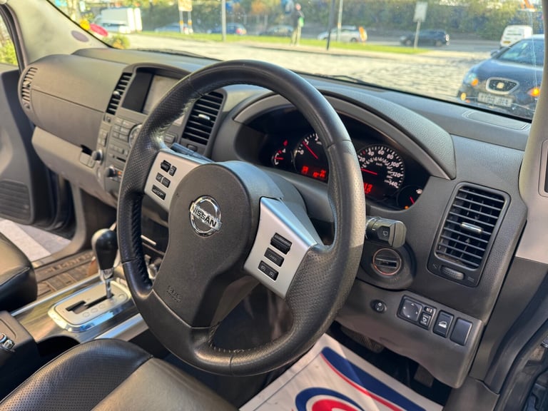 2010 NISSAN PATHFINDER TEKNA 2.5 DCI STATIONWAGON AUTOMATIC GREY 7 SEATER 5dr 