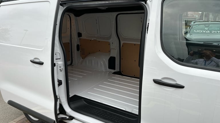 2024 Citroen Dispatch 1.5 BlueHDi Enterprise M Panel Van 6dr Diesel Manual MWB Euro 6 (s/s) (120 ...