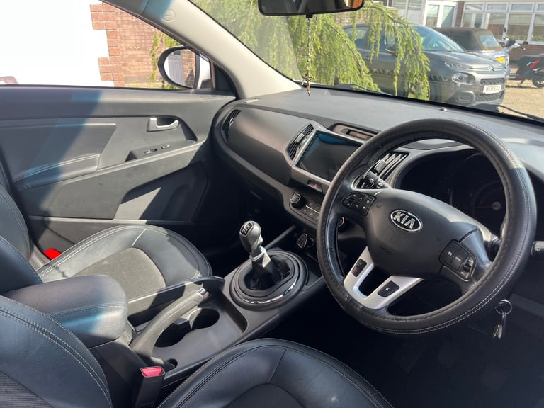 2013 Kia Sportage 1.7 crdi - LOW MILEAGE