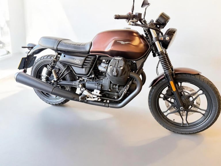 2020 Moto Guzzi V7 744 III Stone Night Pack Euro 4