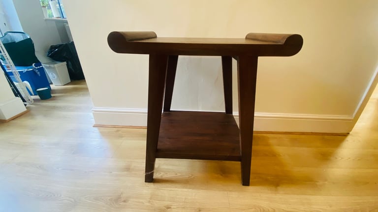 image for Side table or plant stand