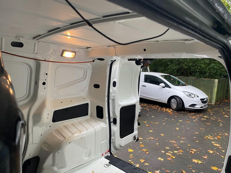 2024 Fiat Fiorino 1.3 MultiJetII Euro 6 (s/s) 5dr PANEL VAN Diesel Manual