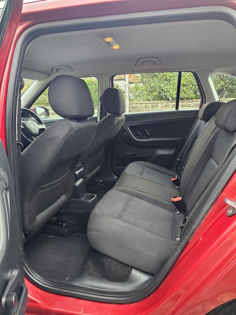 Skoda, FABIA, Estate, 2014, Manual, 1598 (cc), 5 doors