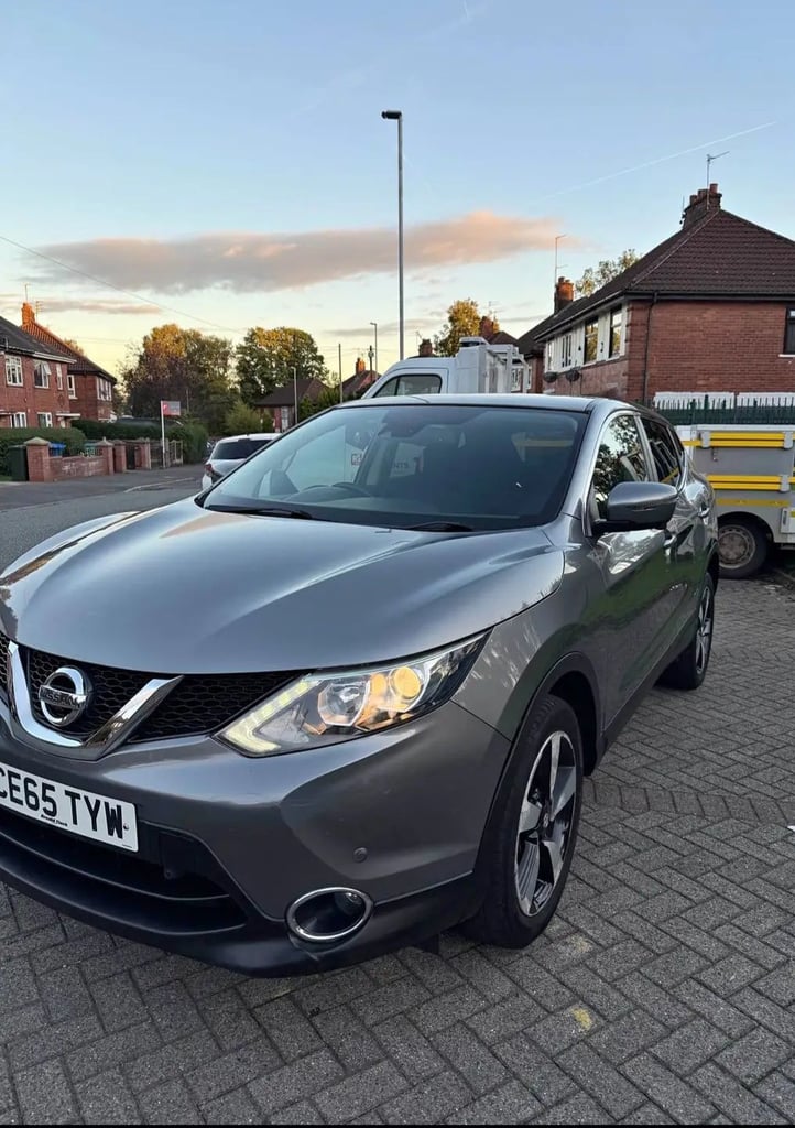 image for Nissan, QASHQAI, Hatchback, 2015, Manual, 1461 (cc), 5 doors