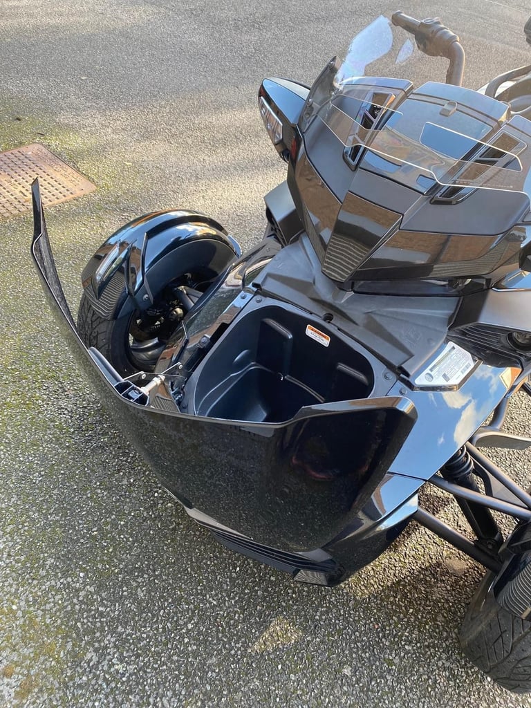 Can-Am SPYDER F3 Ltd 1330 ACE