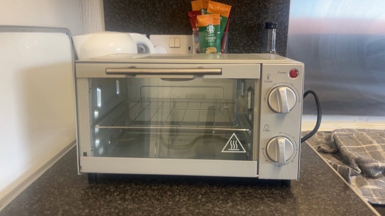 image for Mini Oven 