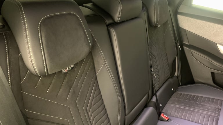 2024 Peugeot 3008 73kWh GT SUV 5dr Electric Auto (210 ps) SUV Electric Automatic