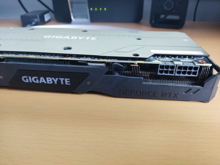 FOR SALE - USED GIGABYTE RTX 2070 SUPER GAMING OC