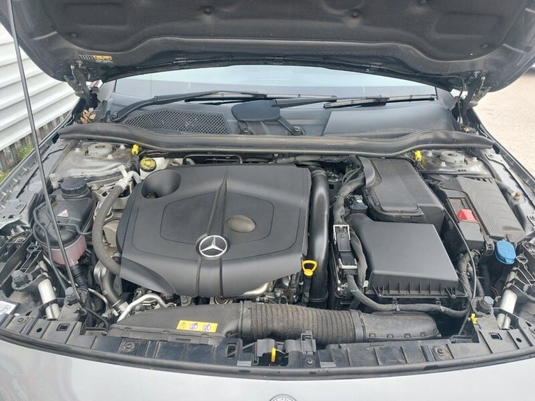 Mercedes GLA GLA 220 D 4MATIC AMG LINE PREMIUM