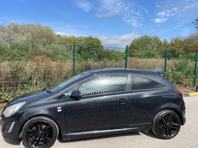 VAUXHALL CORSA 1.4 TURBO BLACK EDITION 62 REG SERVICE HISTORY 12 MONTHS MOT LOW INSURANCE