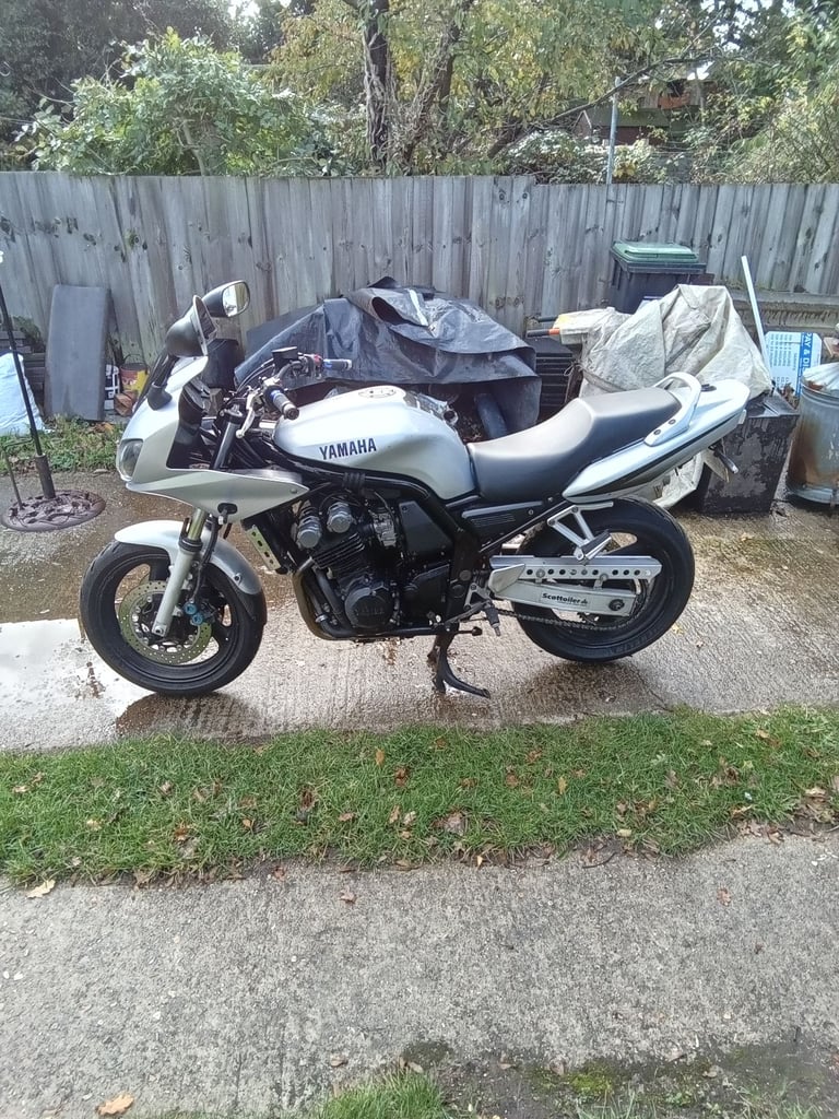 Yamaha, FZS, 2002, 599 (cc),FZS600 