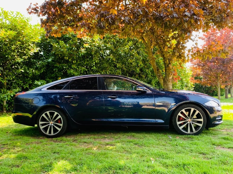 2014 Jaguar XJ 3.0d V6 Portfolio Auto Euro 5 (s/s) 4dr SALOON Diesel Automatic