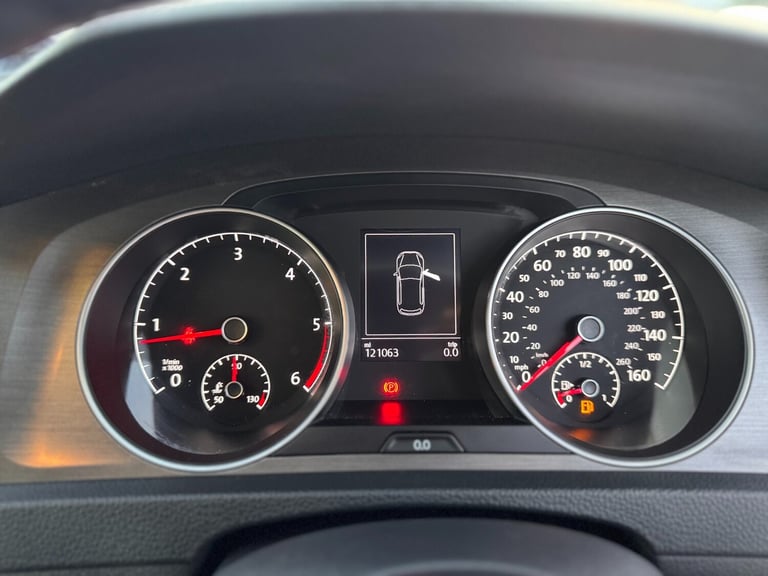 2013 Volkswagen Golf 1.6 TDI 105 SE 5dr HATCHBACK Diesel Manual