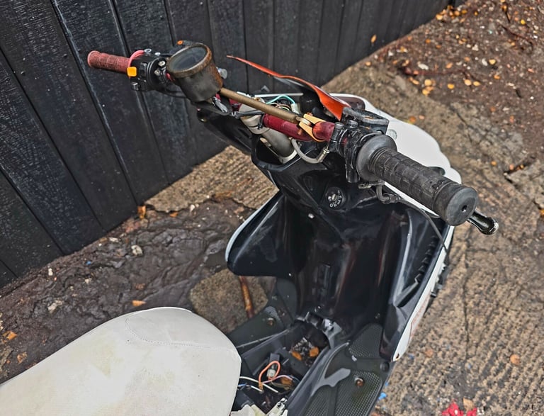 2012 Yamaha AEROX YQ50 Aerox  Petrol Manual