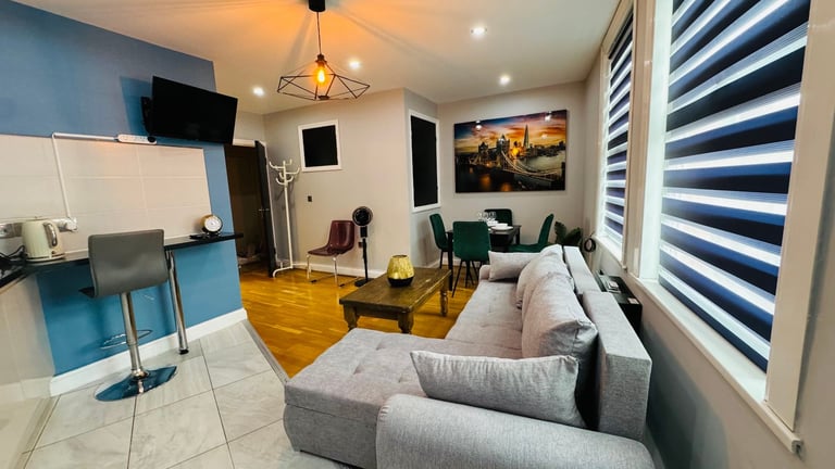 image for SPACIOUS 1-BEDROOMFLAT FOR RENT - GREENWICH Some bills included