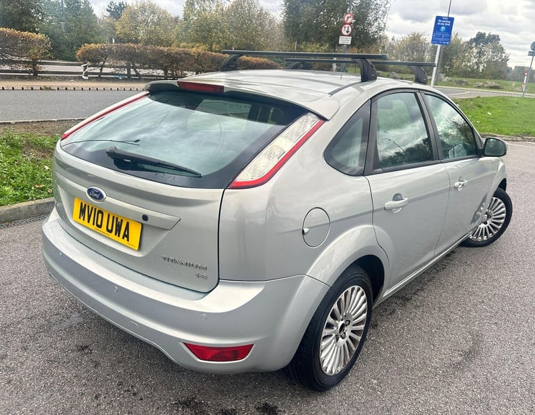 2010 Ford Focus 1.6 Titanium 5dr HATCHBACK Petrol Automatic