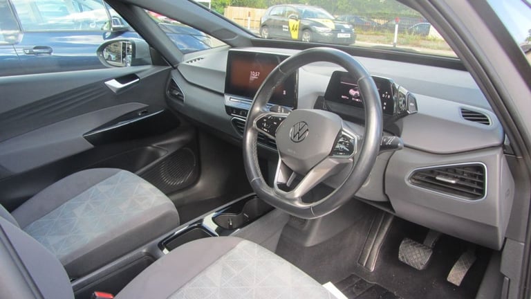 2021 Volkswagen ID3 Pure Performance 45kWh Life Hatchback 5dr Electric Auto (150 ps) Hatchback EL...