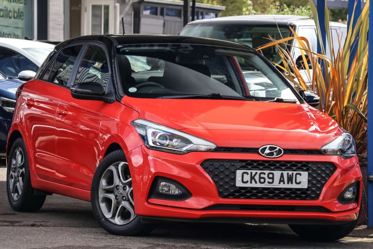 image for 2019 Hyundai i20 1.2 MPi Play 5dr HATCHBACK PETROL Manual