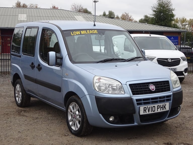 2010 (10) FIAT DOBLO DYNAMIC 1.4 8V PETROL *ONLY 24,000 MILES* (4 SEATS + W/CH)