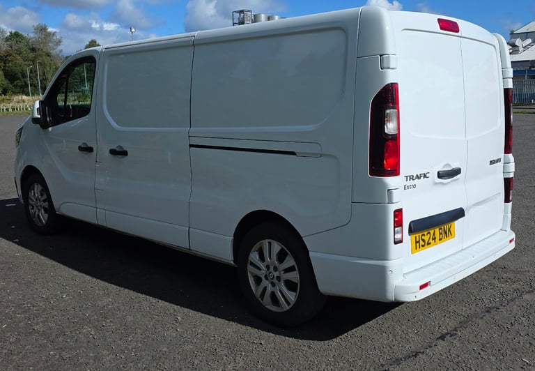 Renault, TRAFIC, Panel Van, 2024, Manual, 1997 (cc)