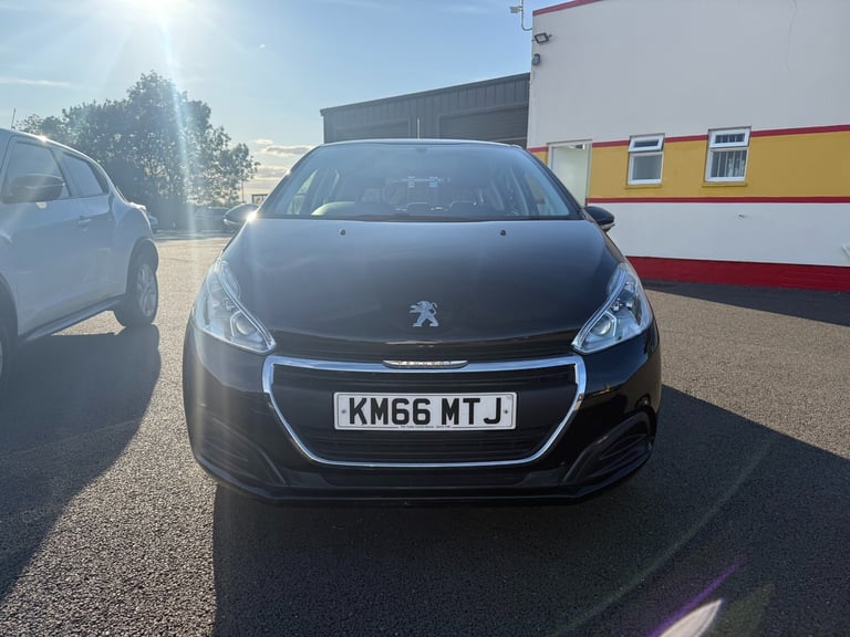 image for 2016 Peugeot 208 1.2 PureTech 82 Active 5dr Hatchback Petrol Manual