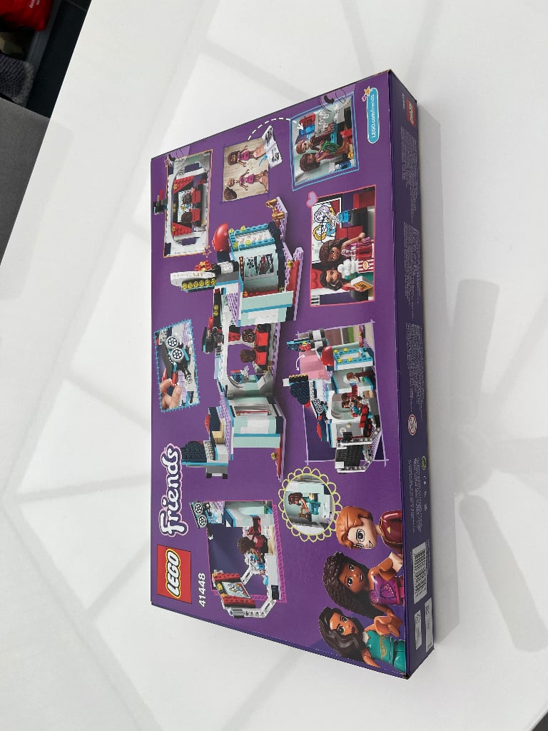 Brand New unopened Heartlake City Movie Theatre