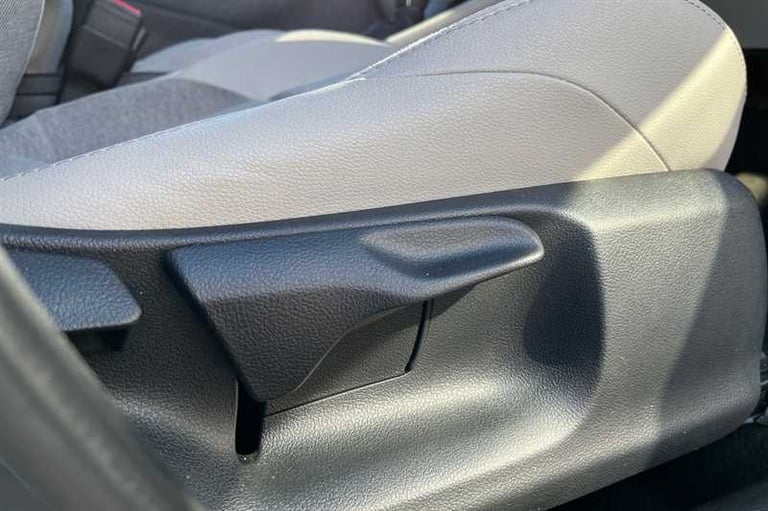 2020 Toyota Yaris 1.5 Hybrid Excel 5dr CVT HATCHBACK PETROL/ELECTRIC Automatic