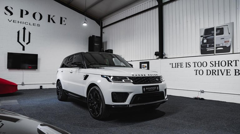image for LAND ROVER RANGE ROVER SPORT 2.0 P400e 13.1kWh HSE 2019
