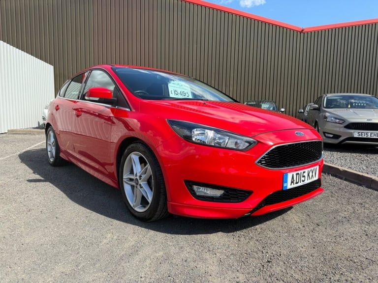 Ford Focus 1.0 EcoBoost 125 Zetec S 5dr, Cheap tax/ insurance Petrol