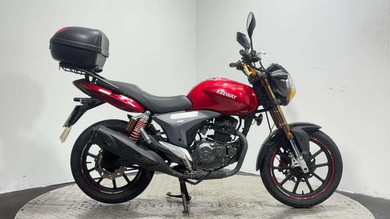 image for Keeway RKV 2016 8K NON RUNNING PROJECT 125CC SOLID BIKE COMMUTER