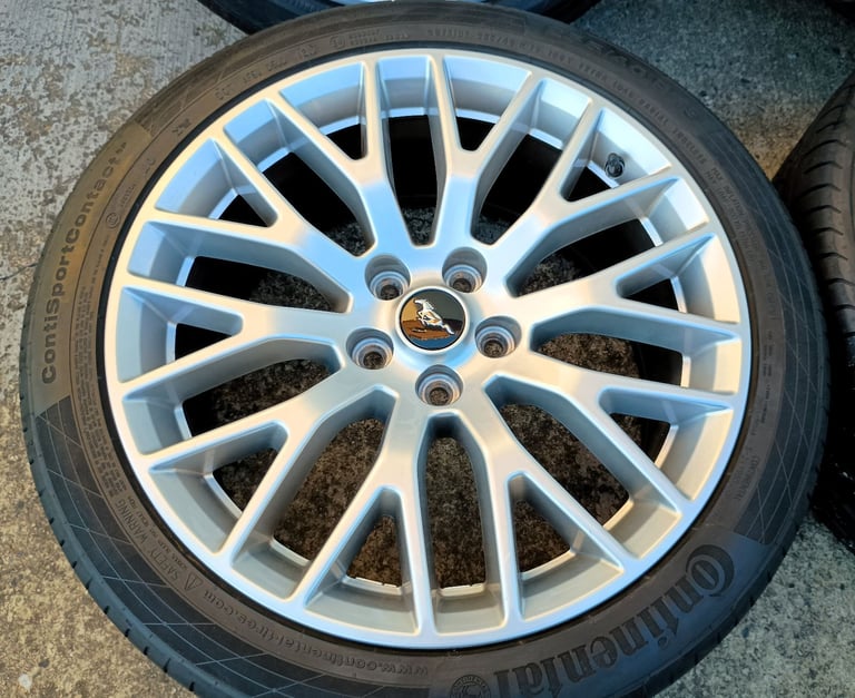19" FORD MUSTANG ALLOYS 5x114.3 WHEELS TYRES 9J ET45 70.5CB JDM FITMENT