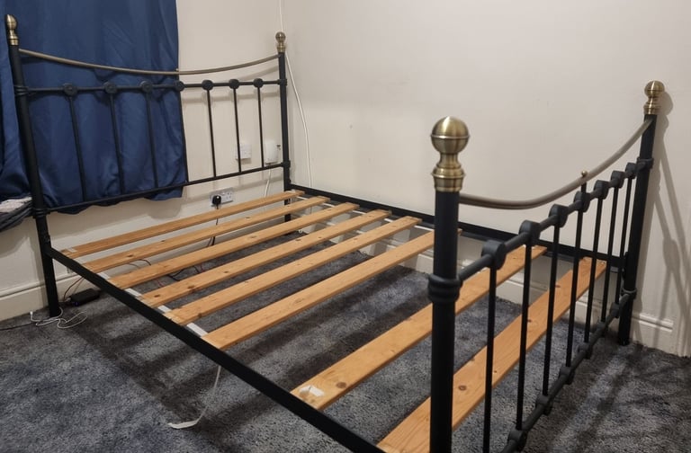 Metal Bed Frame – Double Size – Used, Functional