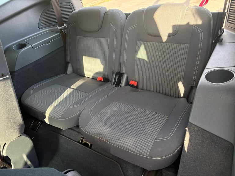 2012 Ford Grand C-Max 1.6 TDCi Titanium 5dr 7 seater diesel  MPV Diesel Manual