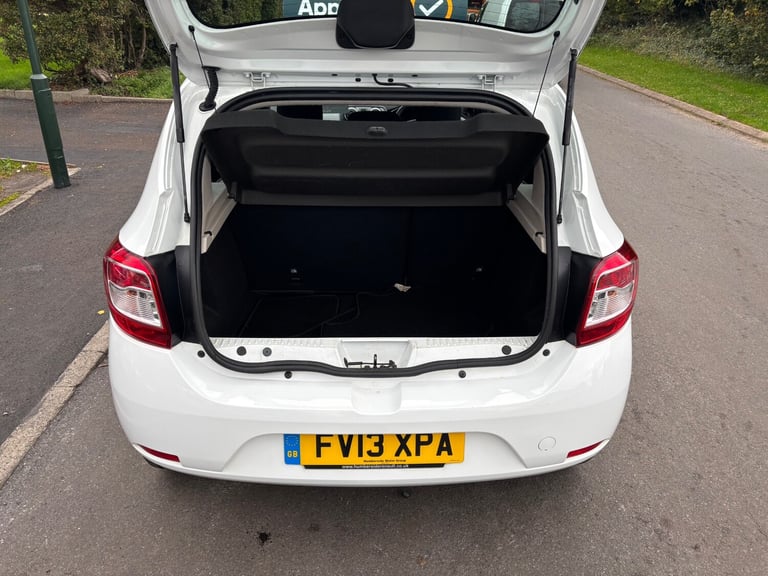 2013 Dacia Sandero 1.2 16V Ambiance 5dr HATCHBACK Petrol Manual